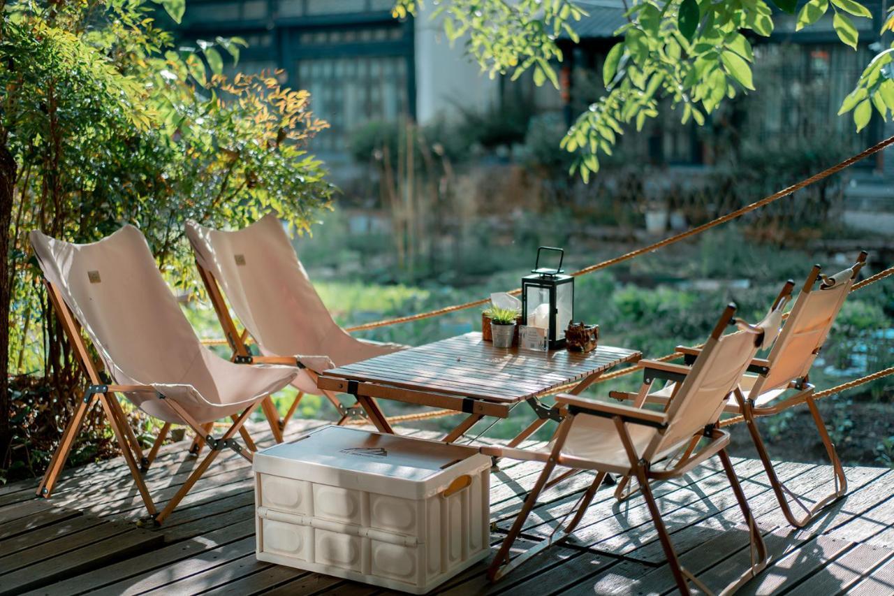 Hotel The Bivou Lijiang 5*